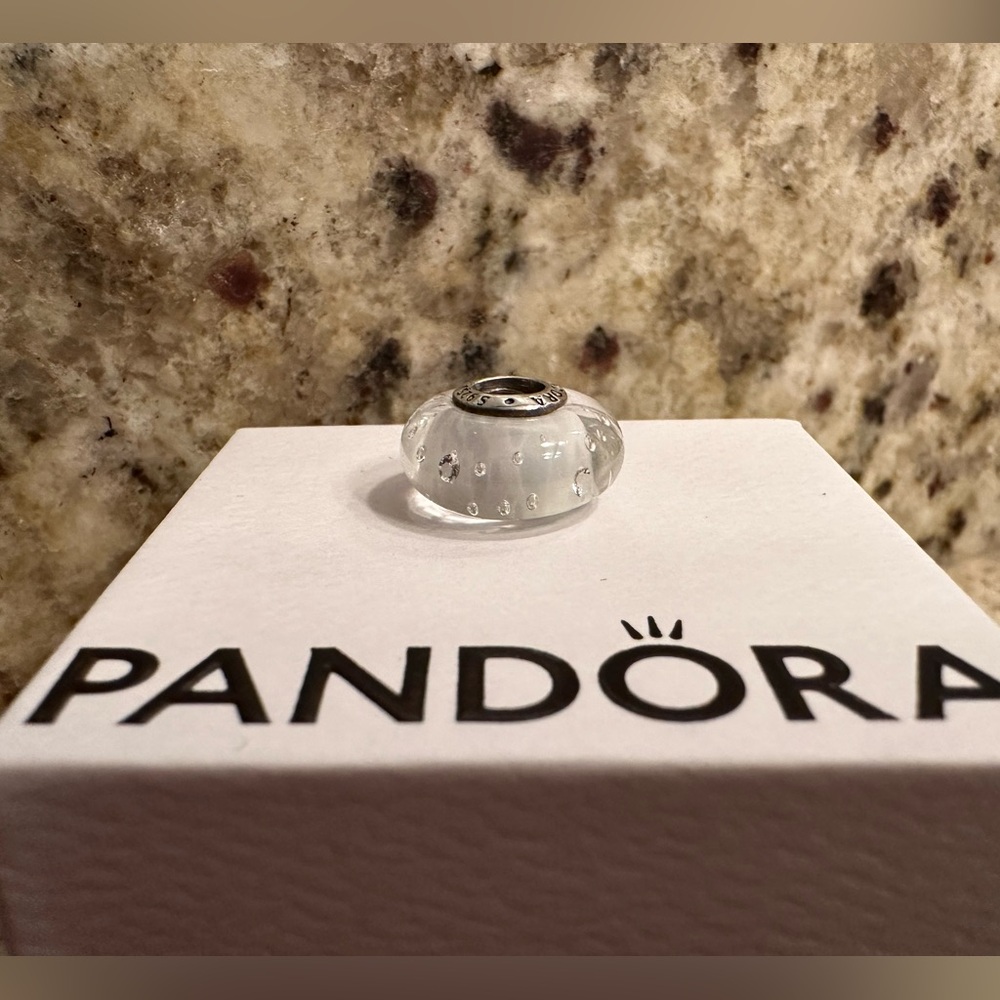 Pandora Clear Effervescence Murano Glass Charm RETIRED - Picture 2 of 4